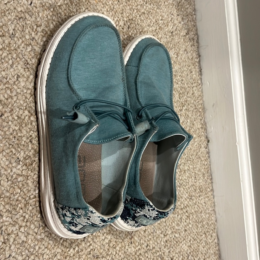 Hey dudes womens size 10